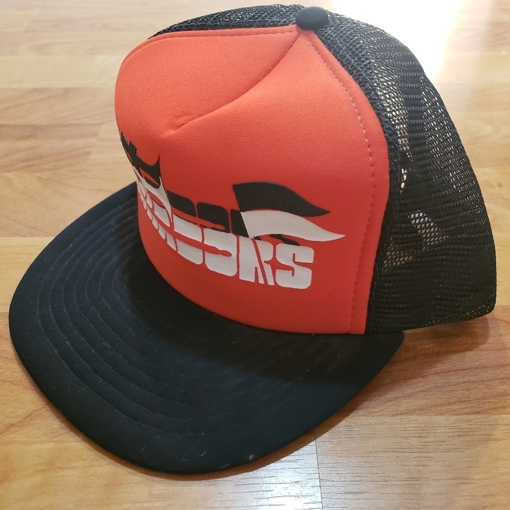 Vtg Matadors Snapback Trucker Hat Black And Red Snapback Hat OSFA Trucker Hat - Picture 3 of 13